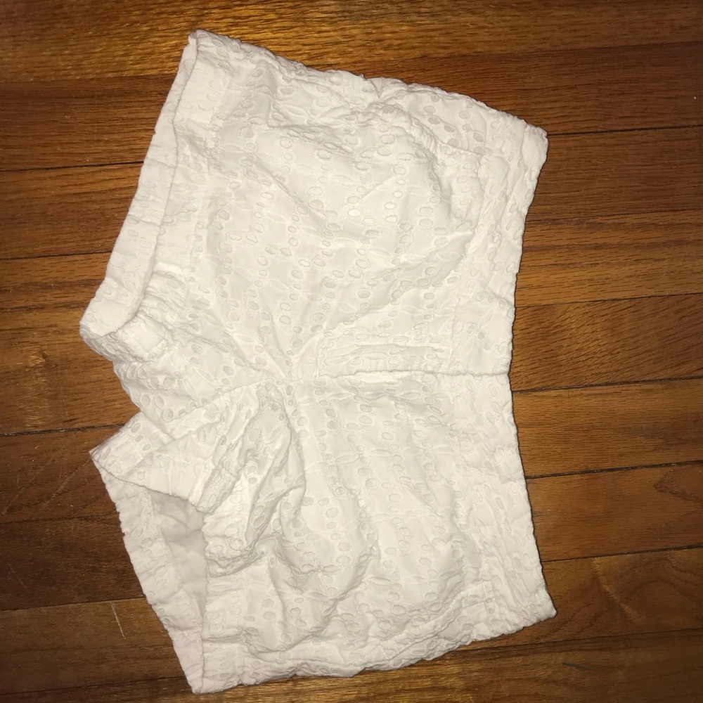 White Vineyard Vines Shorts
